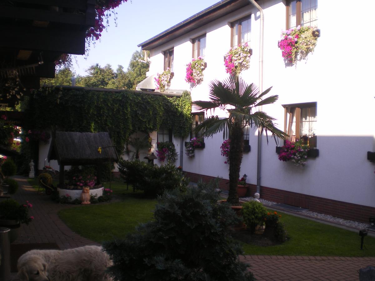 Hotel Am Berg Spremberg Extérieur photo